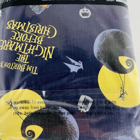 NIB Tim Burton's The Nightmare Before Christmas Tablecloth 60 in x 102 in - Picture 5 of 5